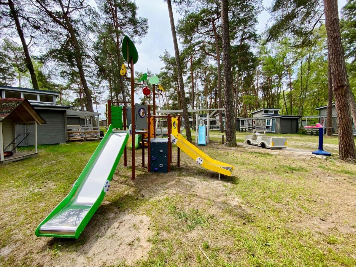 Domki U Huberta Miedzywodzie Bagian luar foto
